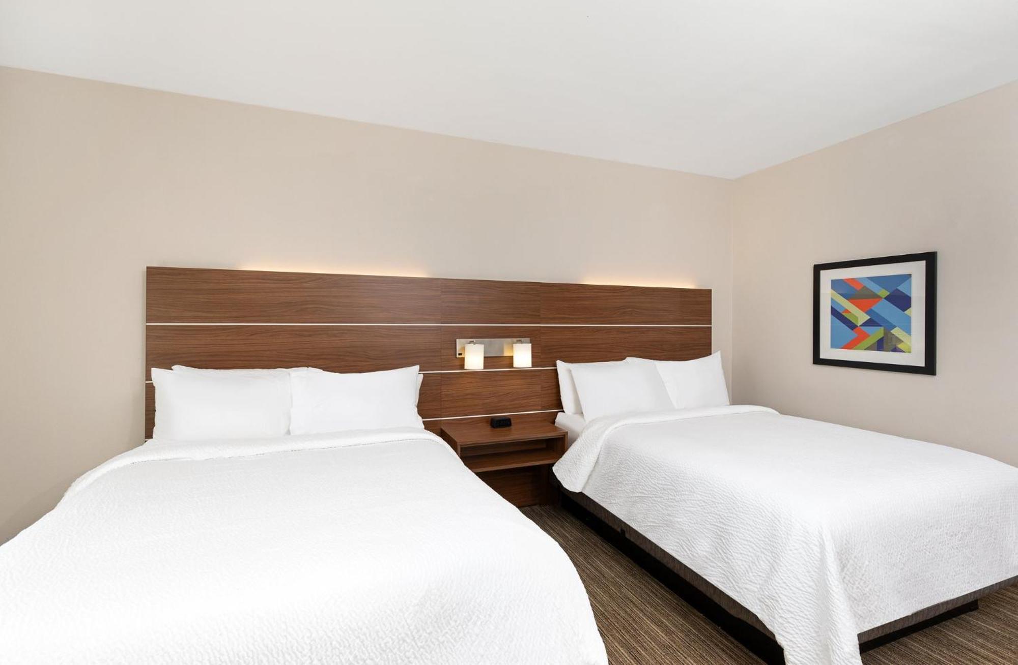 Holiday Inn Express Hotel & Suites Birmingham - Inverness 280 By Ihg Exterior foto